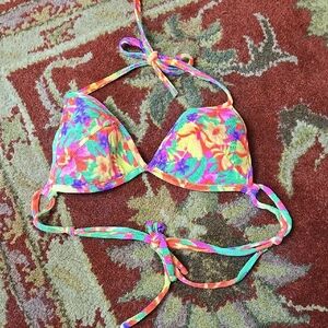 Vintage Piel Canela Colorful Floral Bikini Top